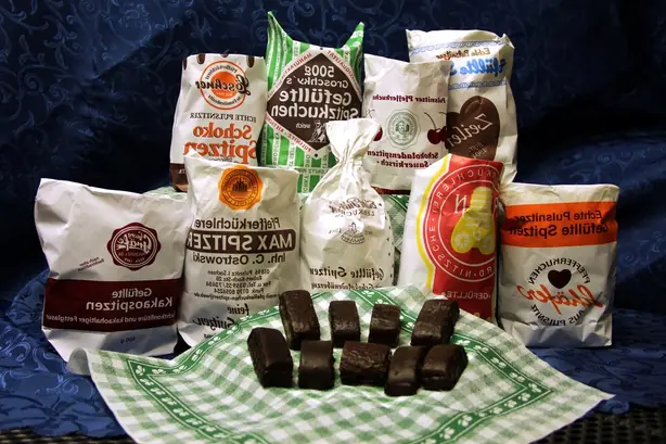 Foto von Pulsnitzer Pfefferkuchen klassisch – fertig angerichtet