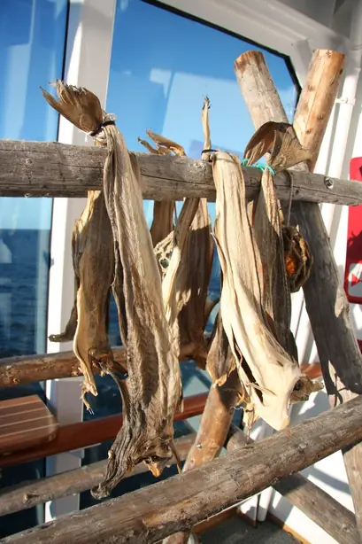 Stockfisch auf der Midnatsol – Foto: Elmar78 (COPYRIGHTED FREE USE)