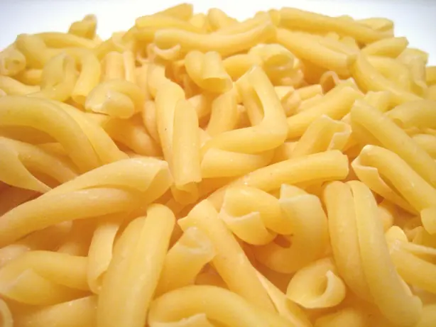 Foto von Italienische Strozzapreti handgemacht – fertig angerichtet