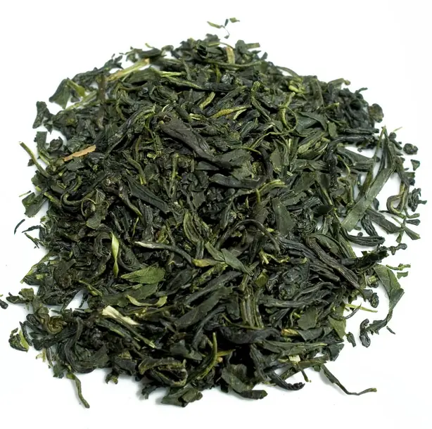 Foto von Japanischer Tamaryokucha Grüntee – fertig angerichtet