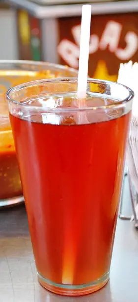 Foto von Mexikanischer Tepache klassisch – fertig angerichtet