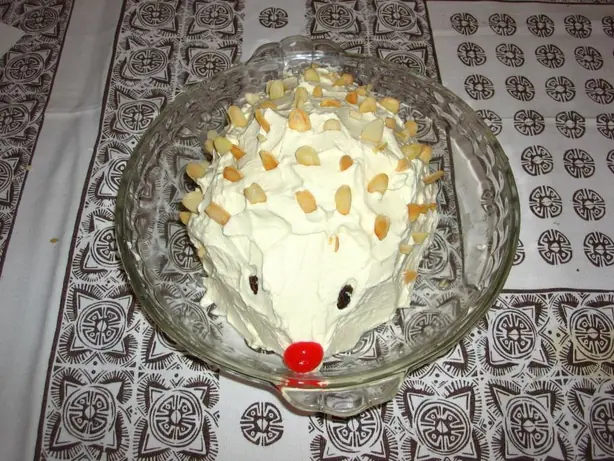 Foto von Englischer Tipsy Cake klassisch – fertig angerichtet