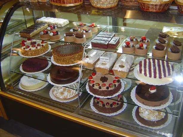 Tortas en San Martín de los Andes – Foto: Albasmalko (CC BY-SA 3.0)