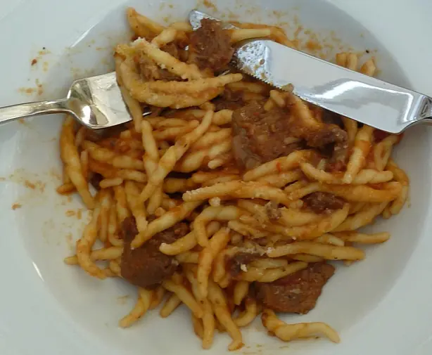 Foto von Ligurische Trofie al Pesto – fertig angerichtet