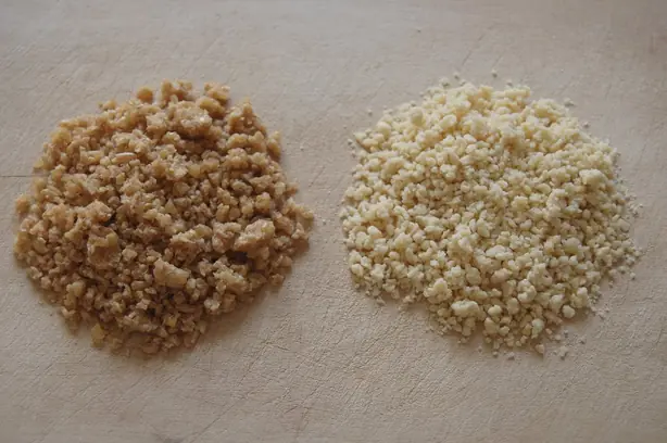 Foto von Türkische Tarhana Suppe klassisch – fertig angerichtet