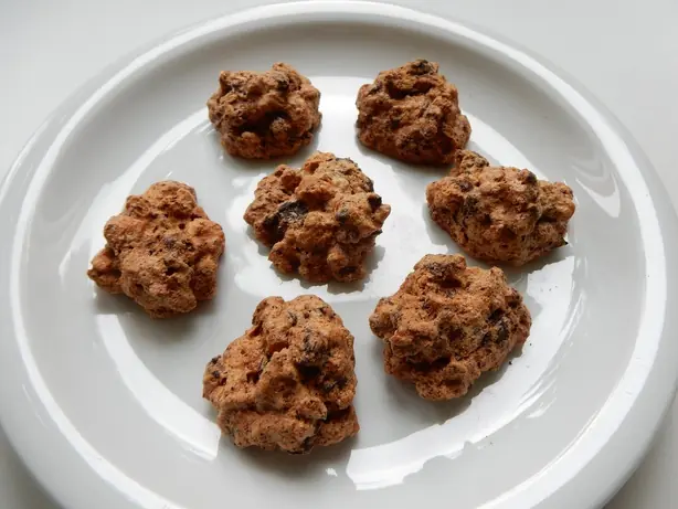 Foto von Österreichische Wespennester aus Hefeteig – fertig angerichtet