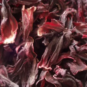 Foto von Hibiskustee kalt & heiß – fertig angerichtet