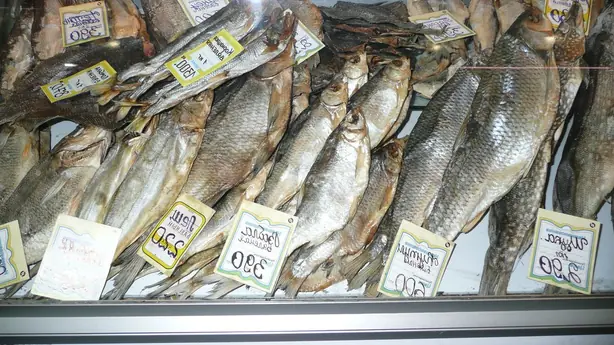 Foto von Russischer Trockenfisch Wobla – fertig angerichtet